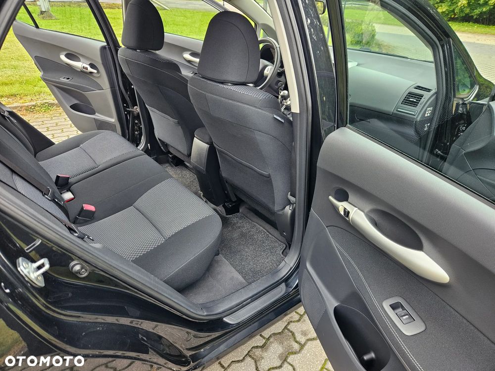 Toyota Auris 1.33 VVT-i Terra Start - 18