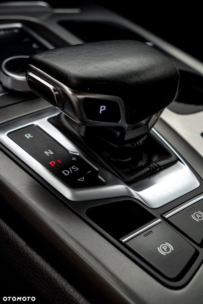 Audi Q7 3.0 TDI ultra Quattro Tiptronic - 15