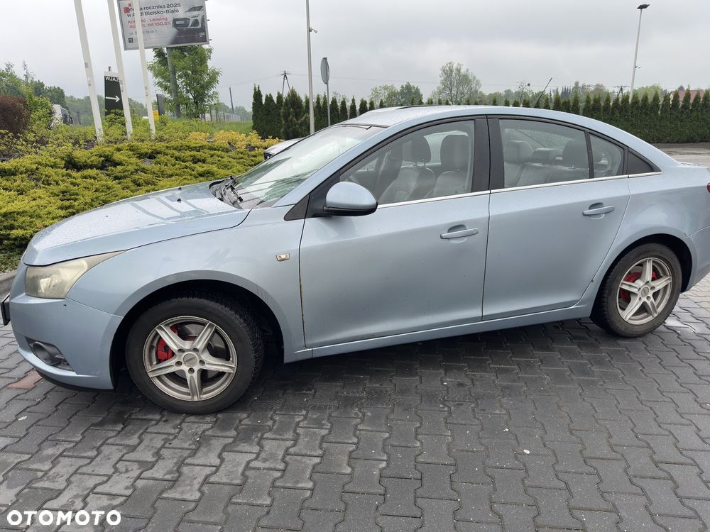 Chevrolet Cruze - 1