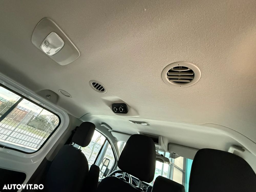 Ford Transit Custom - 27