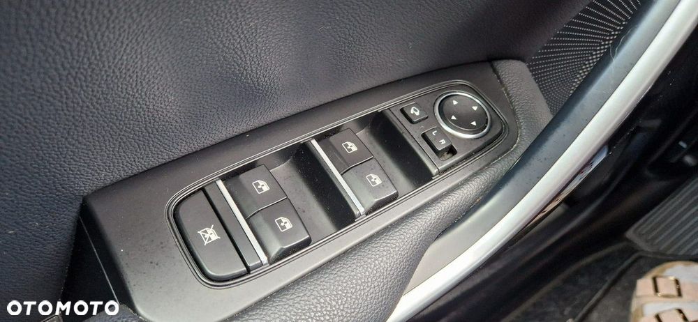 Kia XCeed - 28