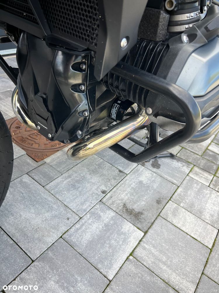 BMW R - 6