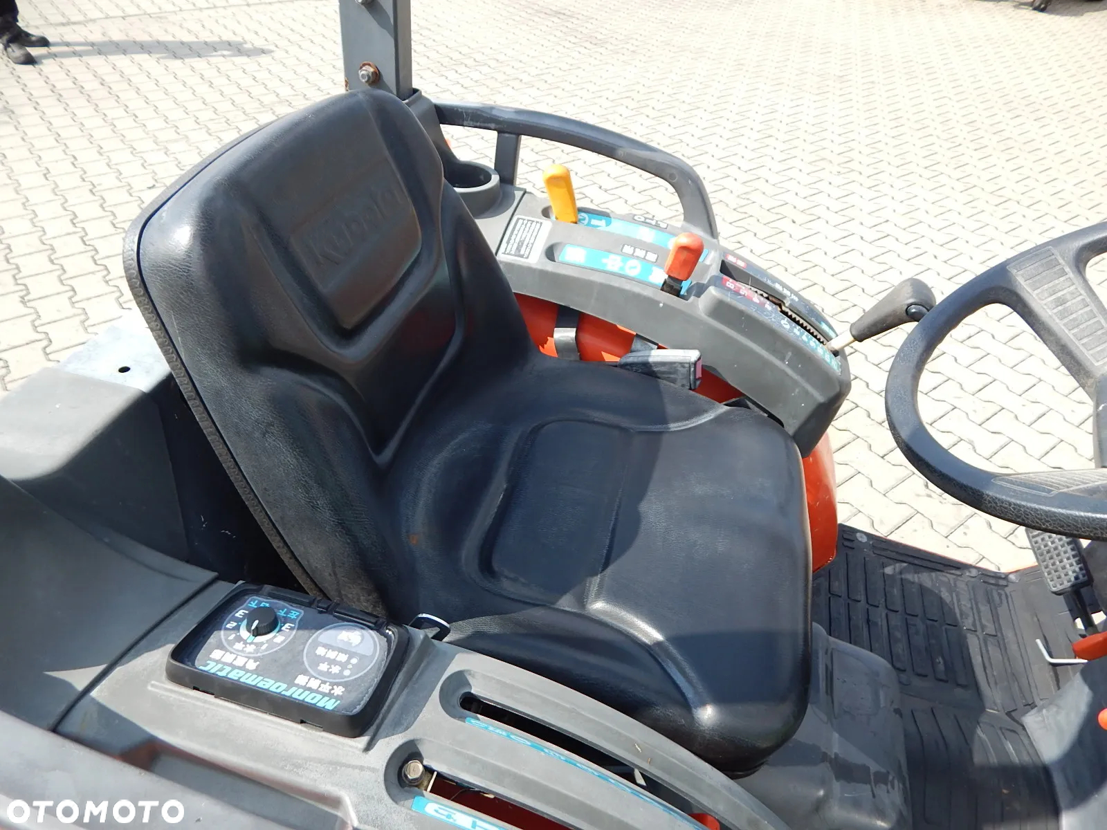 Kubota KB20 - 4