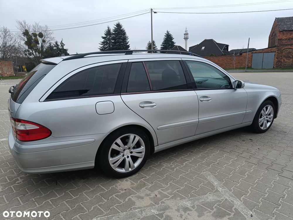 Mercedes-Benz Klasa E - 8