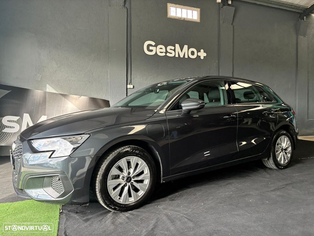 Audi A3 Sportback 40 TFSIe - 4