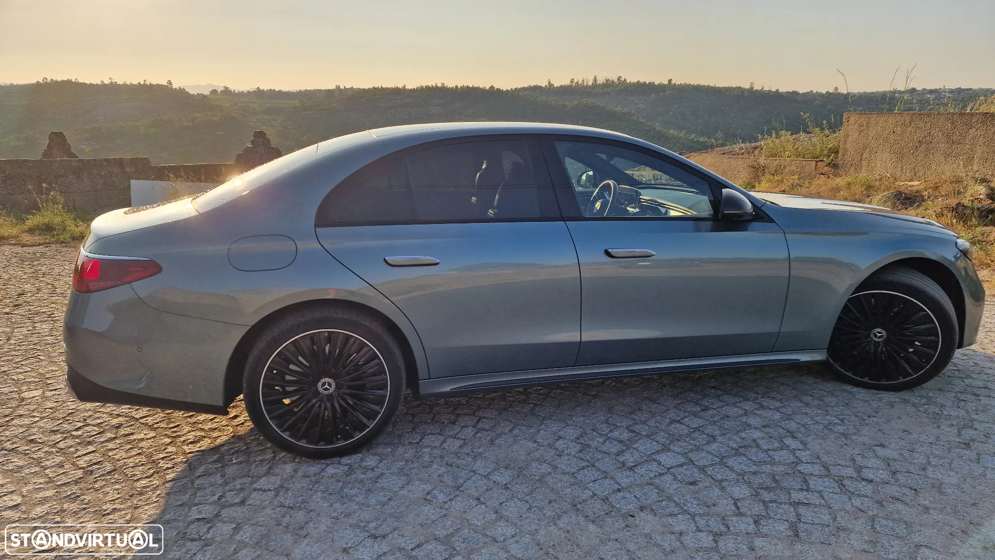 Mercedes-Benz E 300 - 4
