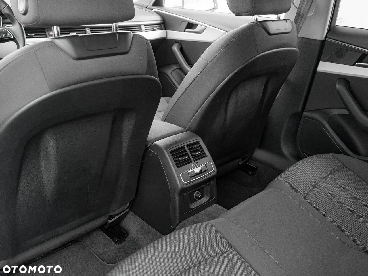 Audi A4 - 25