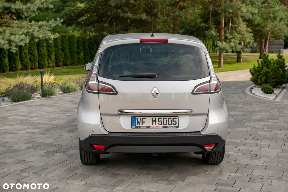 Renault Scenic - 24