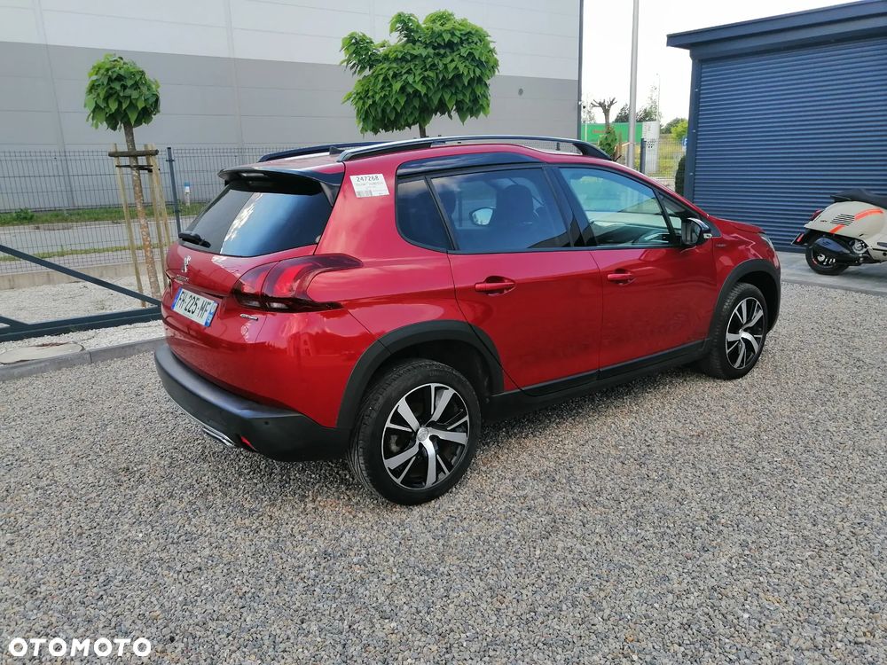 Peugeot 2008 1.5 BlueHDi GT Line S&S - 3