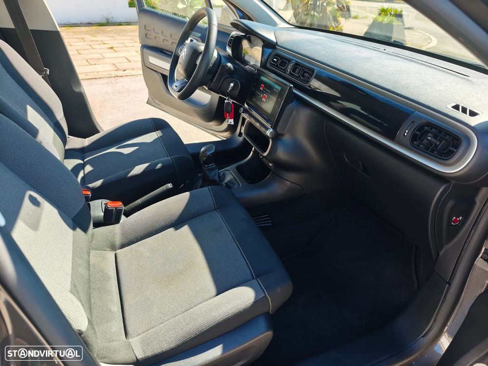 Citroën C3 Pure Tech Live - 8