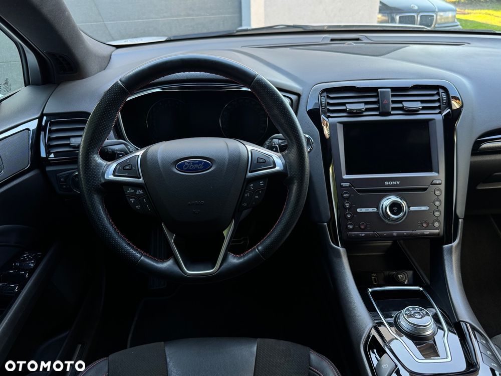 Ford Mondeo 2.0 EcoBlue Allrad ST-Line - 19