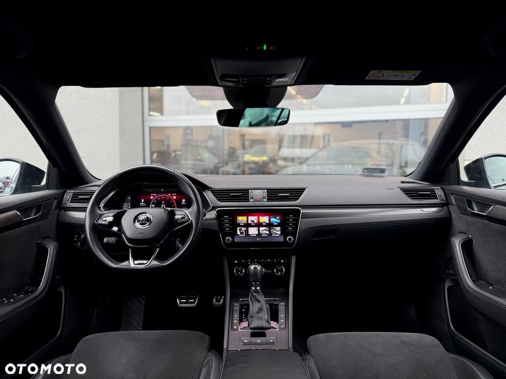 Skoda Superb 2.0 TDI SCR 4x4 Sportline DSG - 12