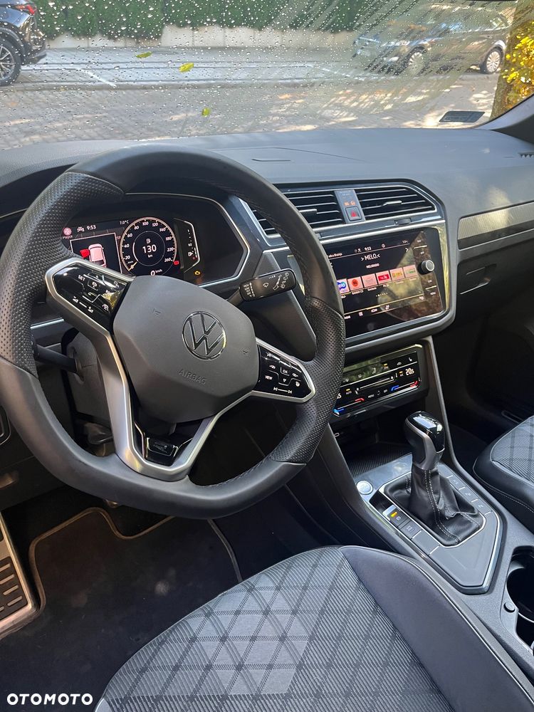 Volkswagen Tiguan - 15