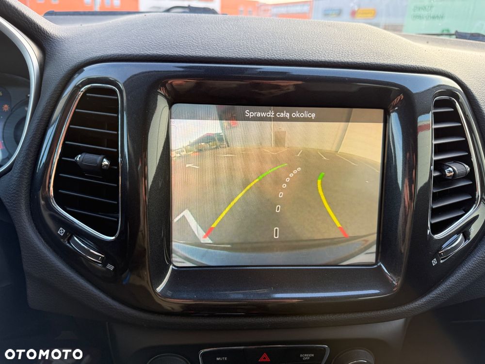 Jeep Compass 1.3 T-GDI 4xe Automatik Limited - 11
