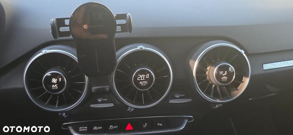 Audi TT S Coupé - 21