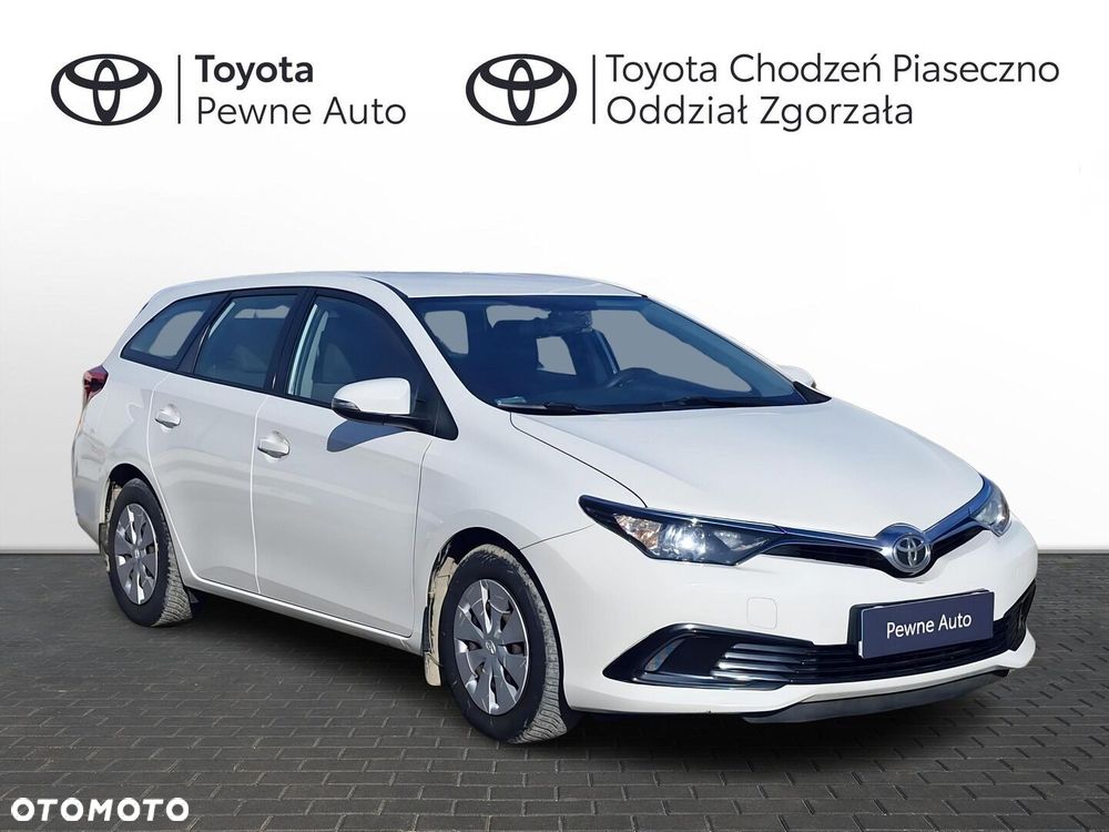 Toyota Auris 1.4 D-4D Active - 8