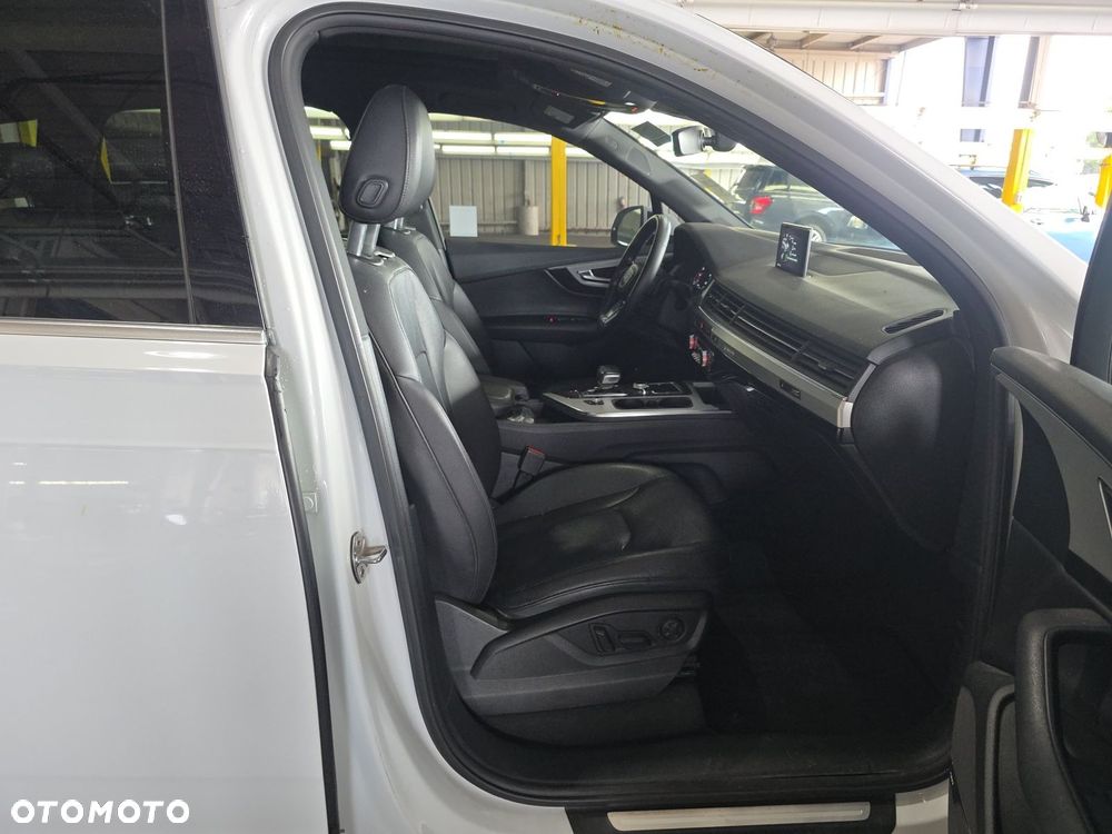 Audi Q7 - 22