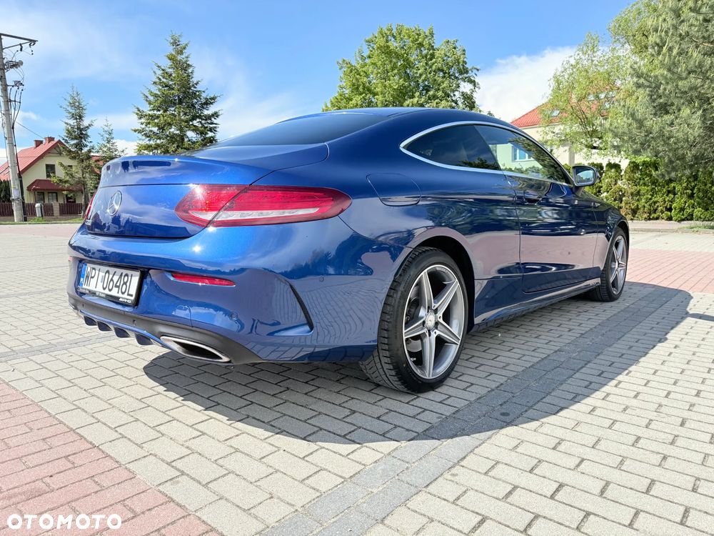 Mercedes-Benz Klasa C 300 7G-TRONIC - 11