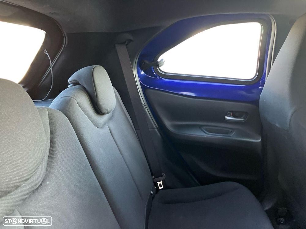 Toyota Aygo X 1.0 Pulse - 8