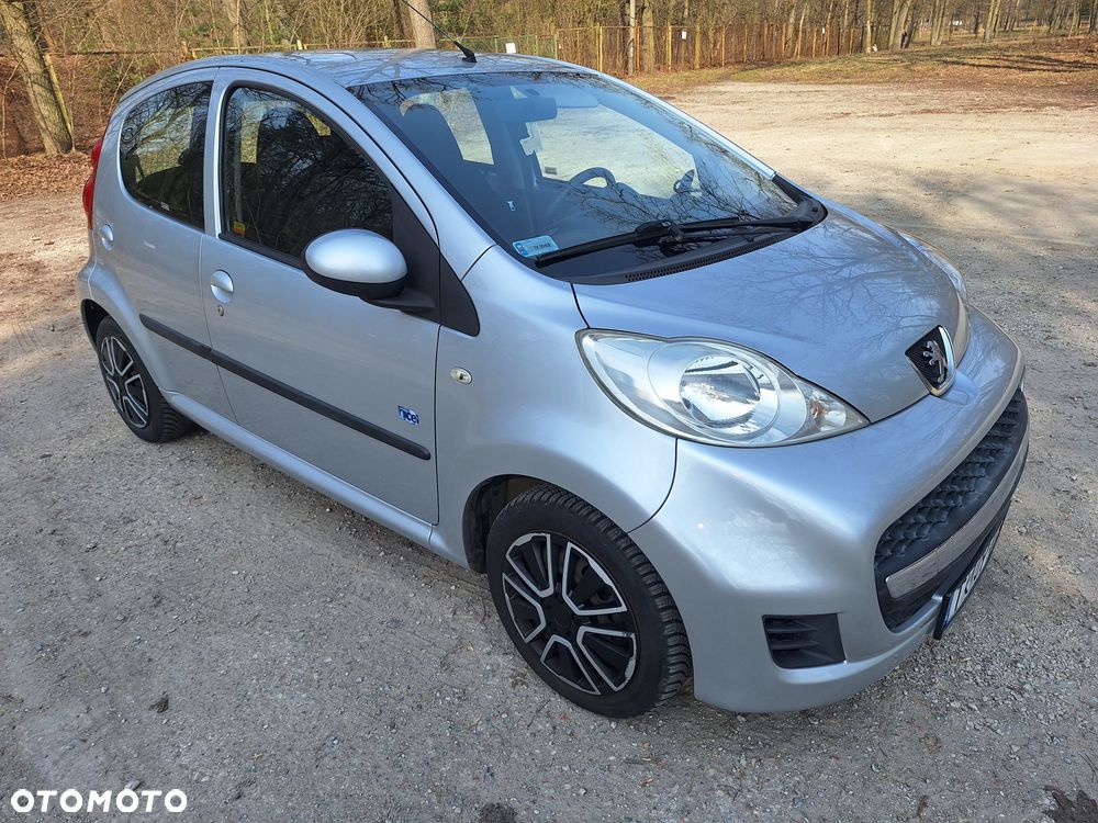 Peugeot 107 1.0 Trendy nICE - 2