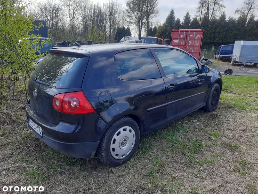 Volkswagen Golf - 4