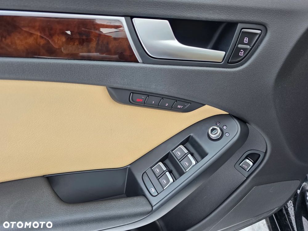 Audi A4 Limousine - 7