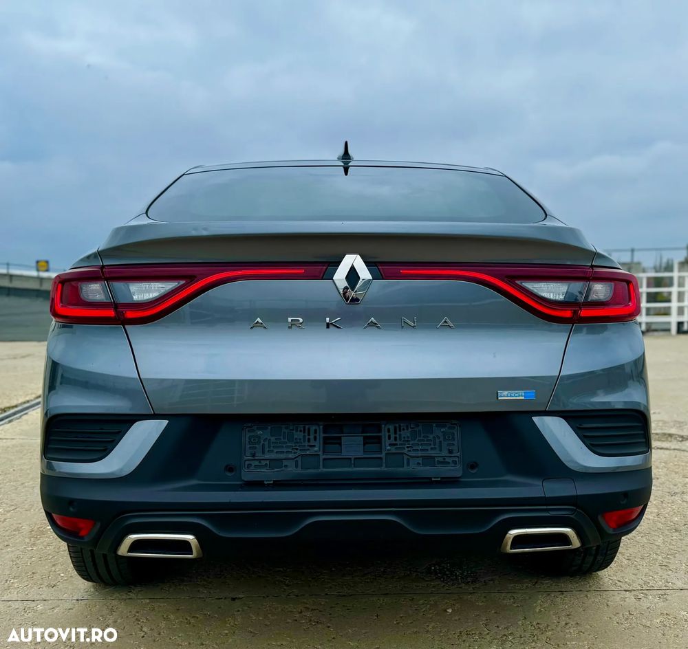 Renault Arkana E-TECH Hybrid RS Line - 4