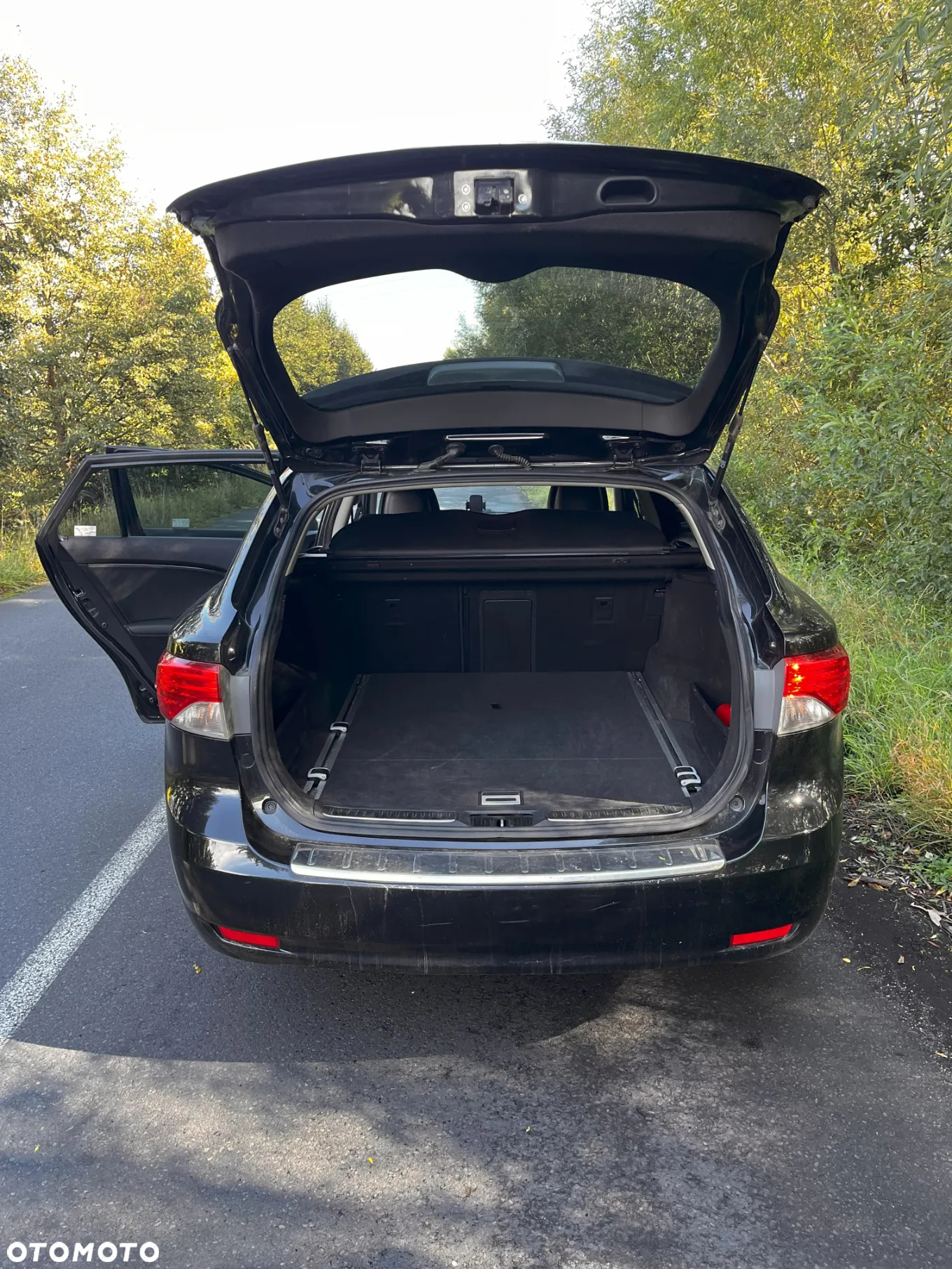 Toyota Avensis 2.0 D-4D Premium - 7