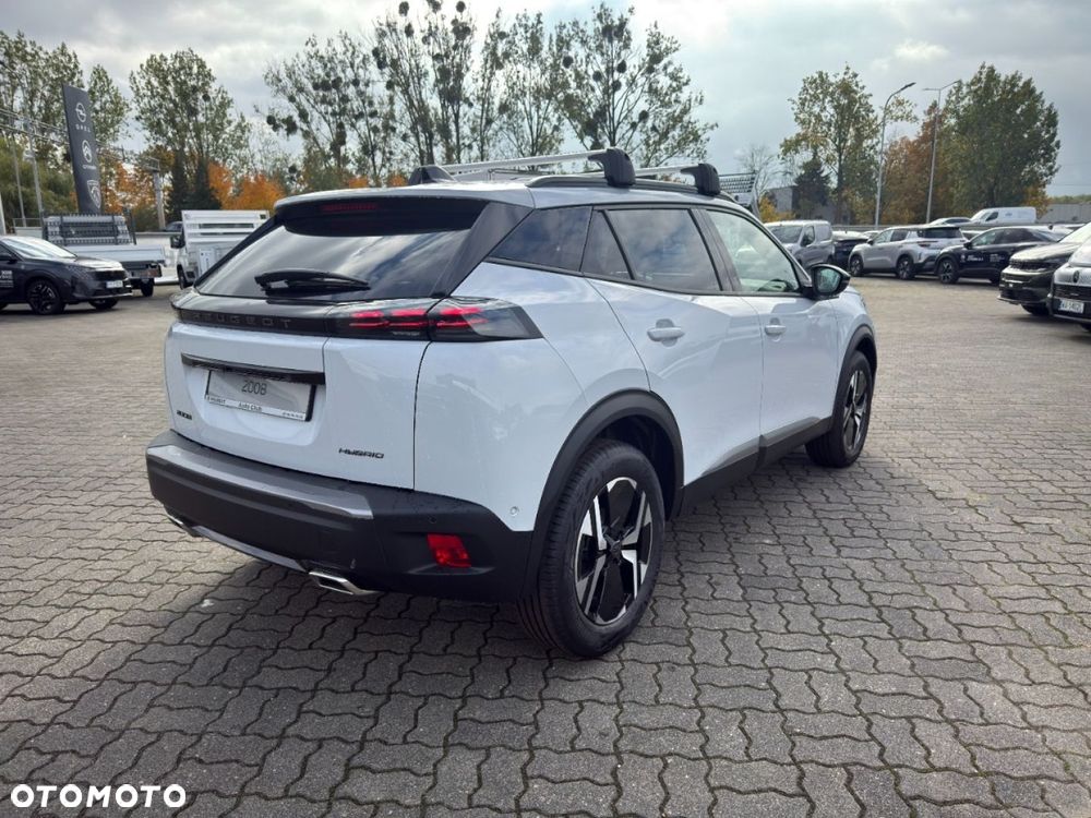 Peugeot 2008 PureTech mHEV Allure e-DCS6 - 7