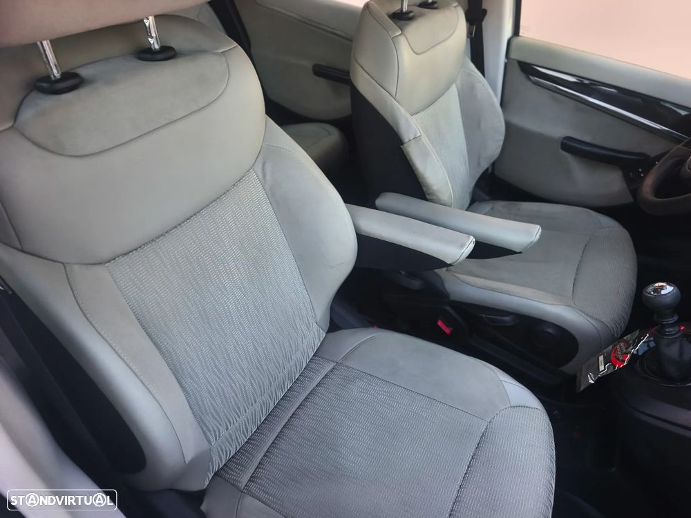 Citroën C4 Picasso 1.6 HDi Exclusive 135g - 30