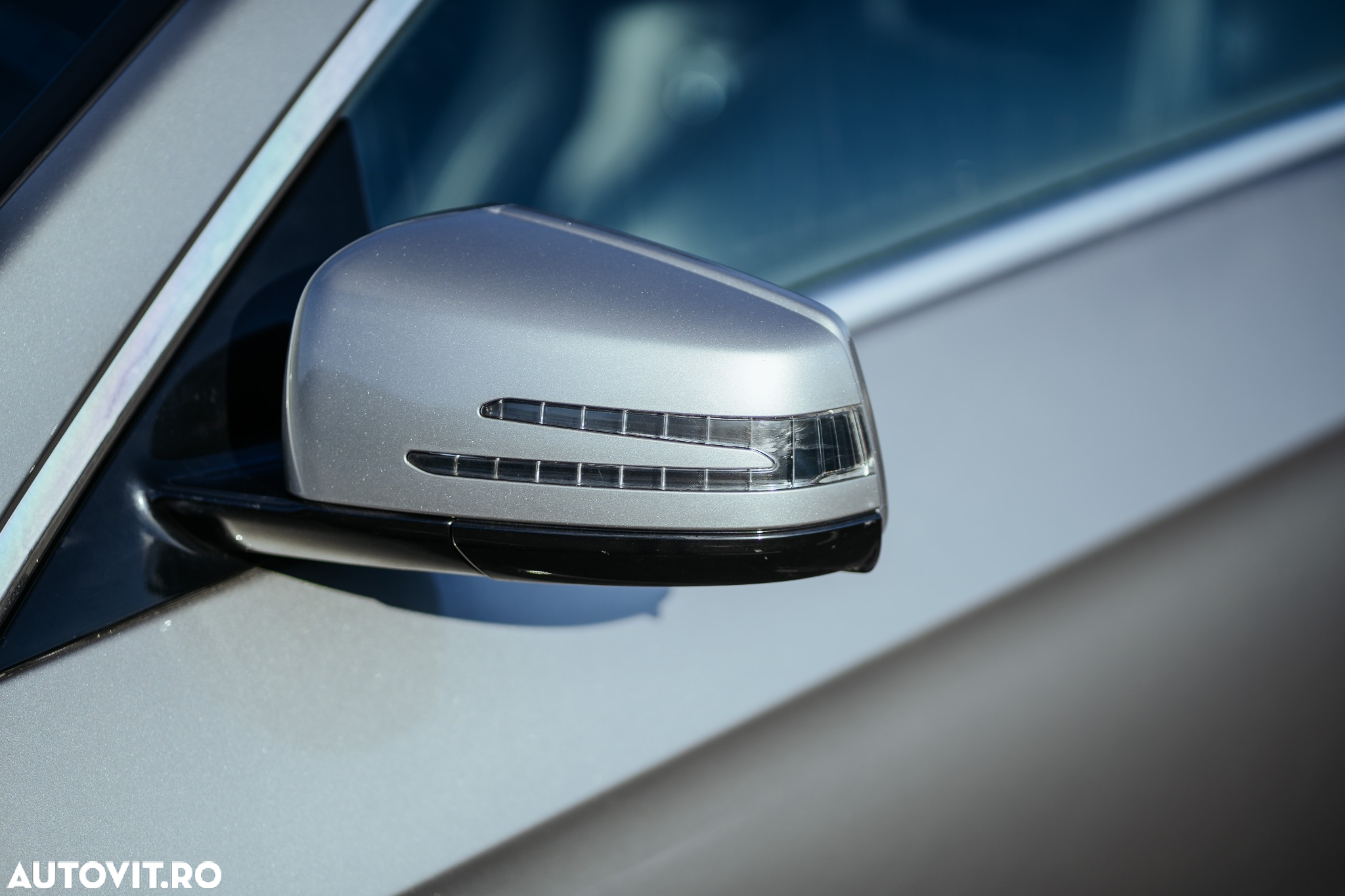 Mercedes-Benz E 200 CGI BlueEfficiency - 12