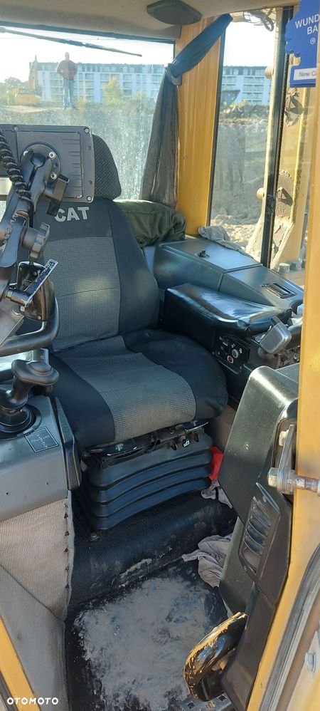 Caterpillar D6N XL z systemem niwelacji Trimble GPS - 7