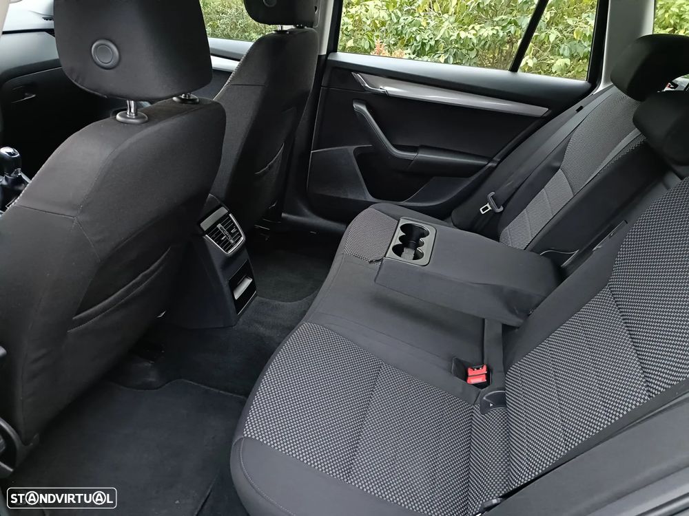 Skoda Octavia Break 1.6 TDi Style - 10