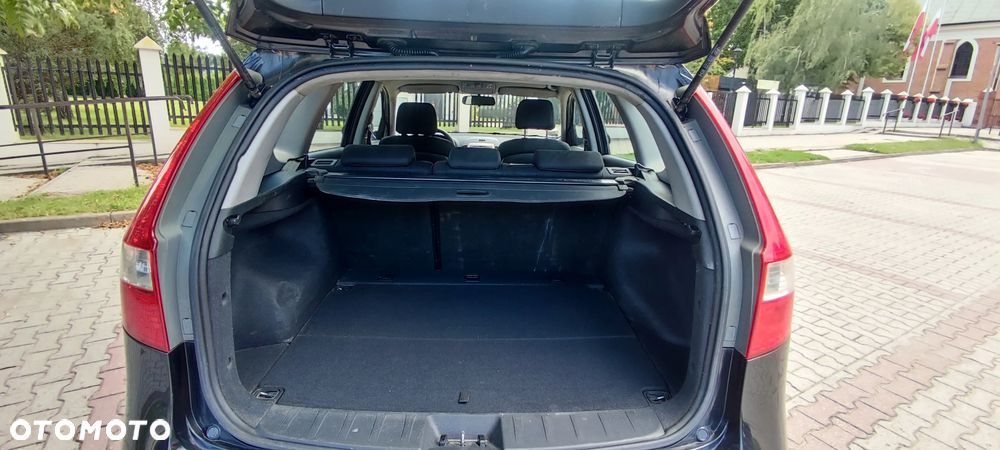 Hyundai i30 1.6 Premium - 12