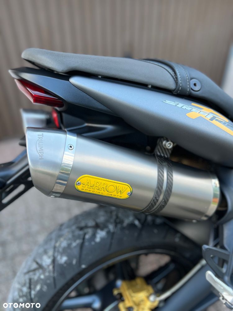 Triumph Street Triple - 3