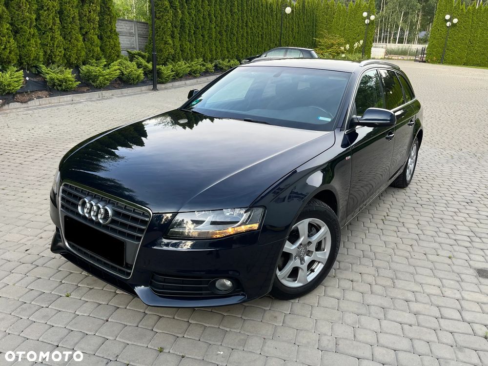 Audi A4 Avant - 1