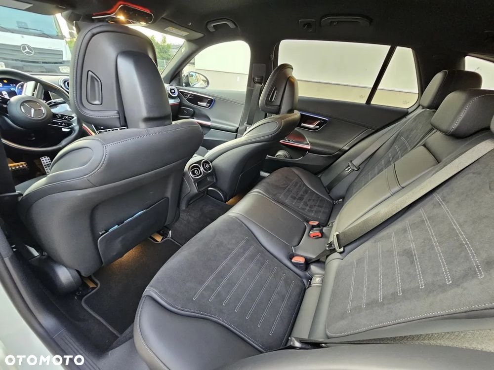 Mercedes-Benz Klasa C 300 e 9G-TRONIC AMG Line - 14