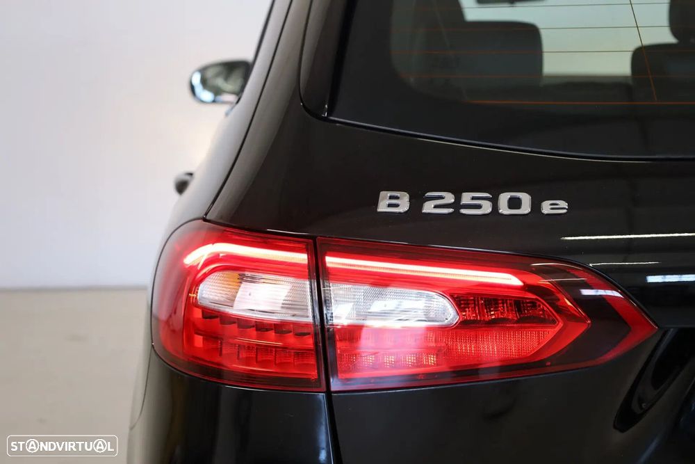 Mercedes-Benz B 250 e 8G-DCT Progressive - 18
