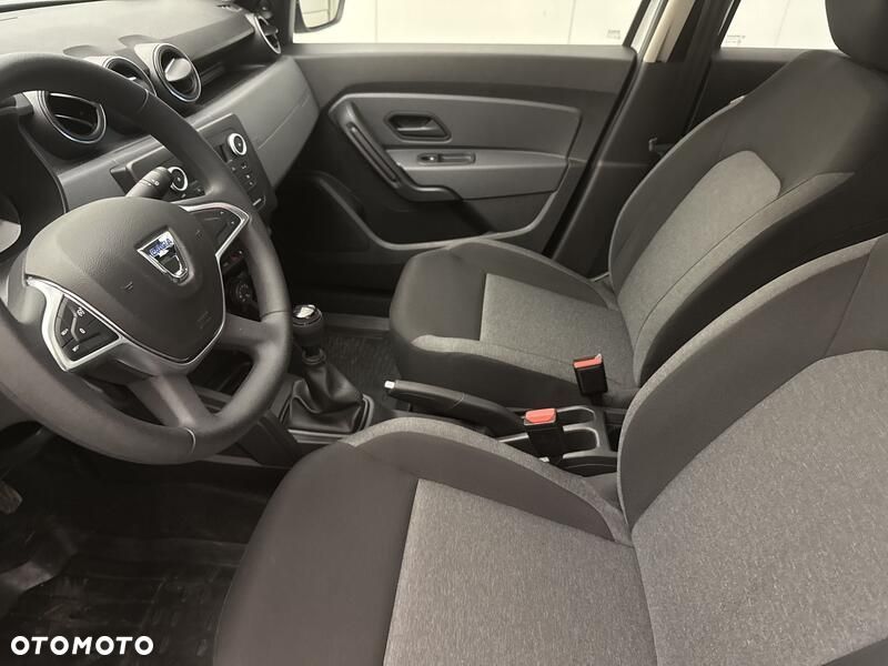 Dacia Duster 1.0 TCe Essential - 11