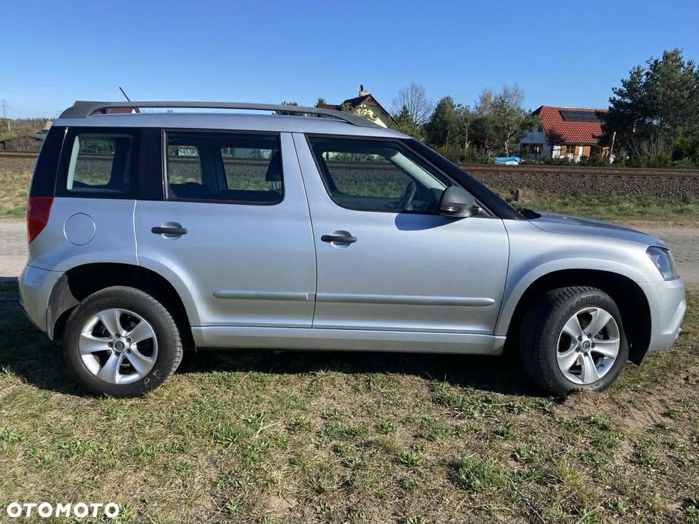 Skoda Yeti 2.0 TDI SCR 4x2 Active - 5