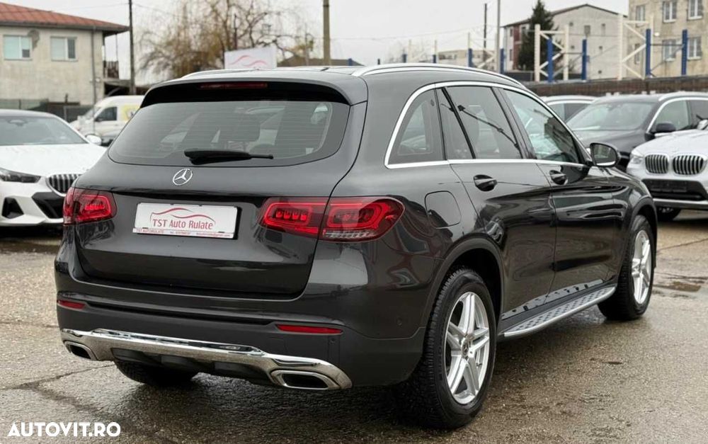 Mercedes-Benz GLC - 8