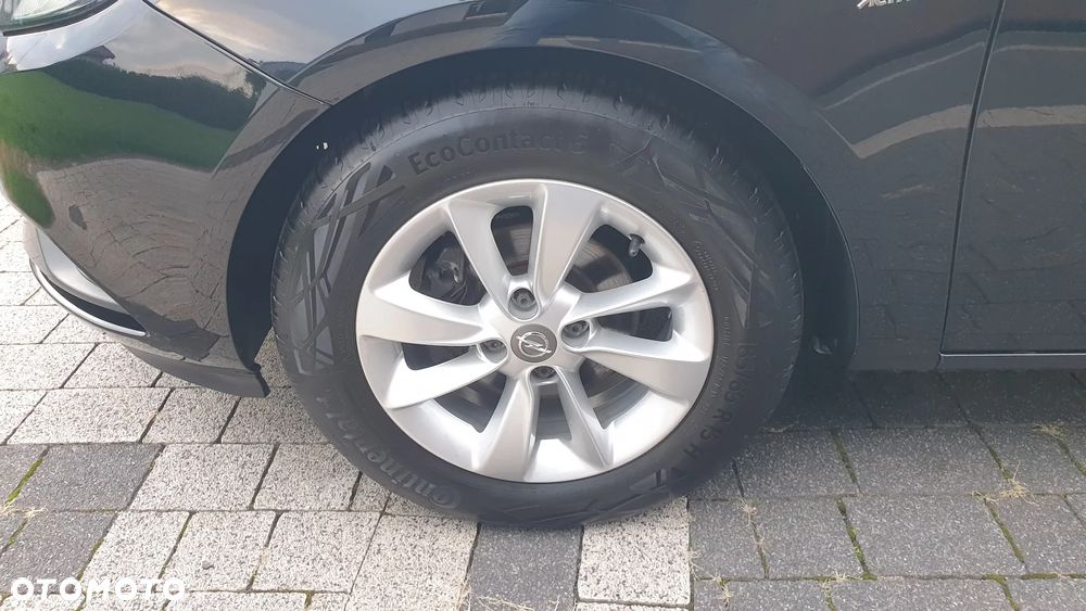 Opel Corsa 1.4 Cosmo - 33