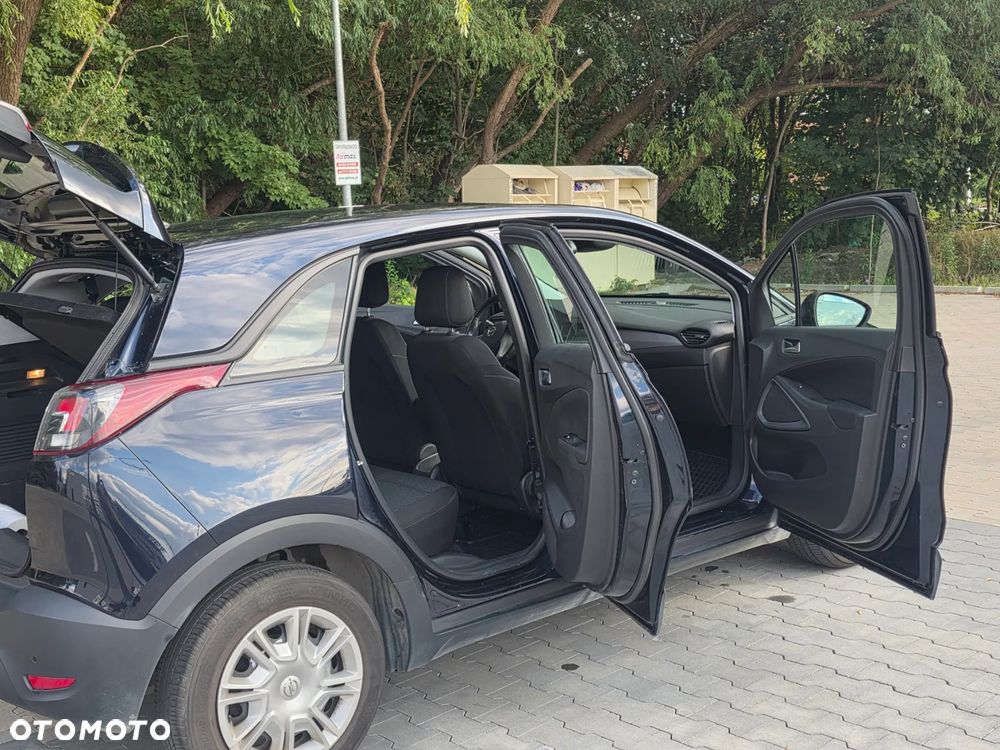 Opel Crossland X - 32