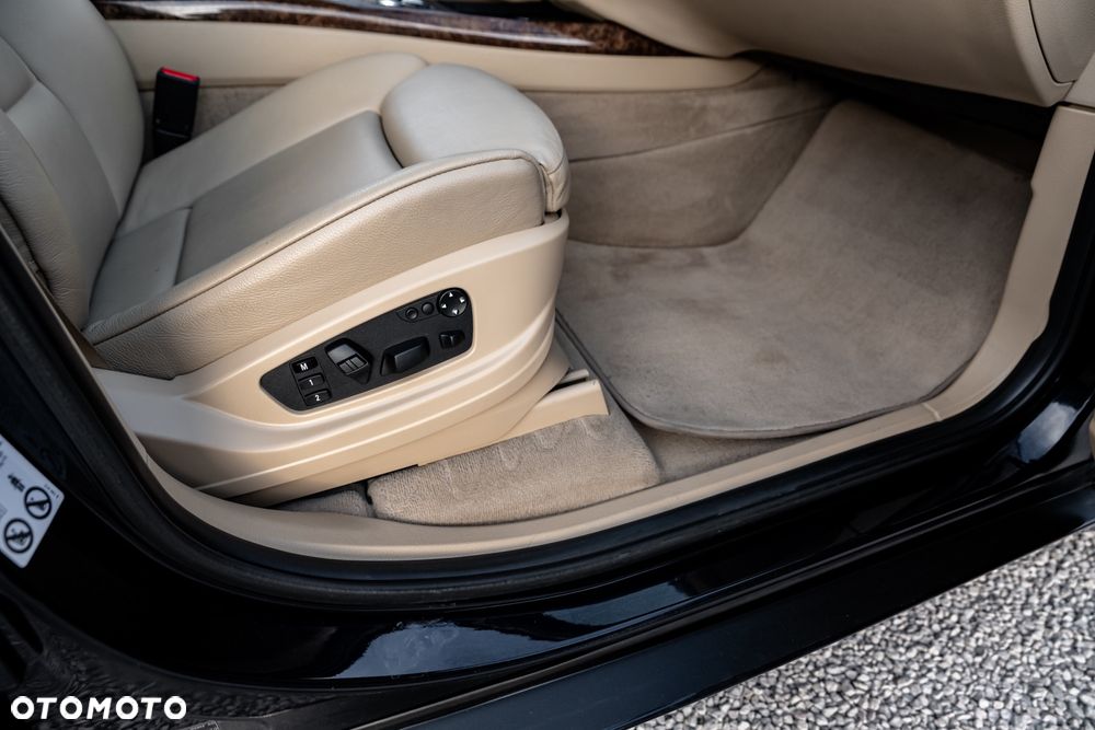 BMW X5 xDrive35d - 25
