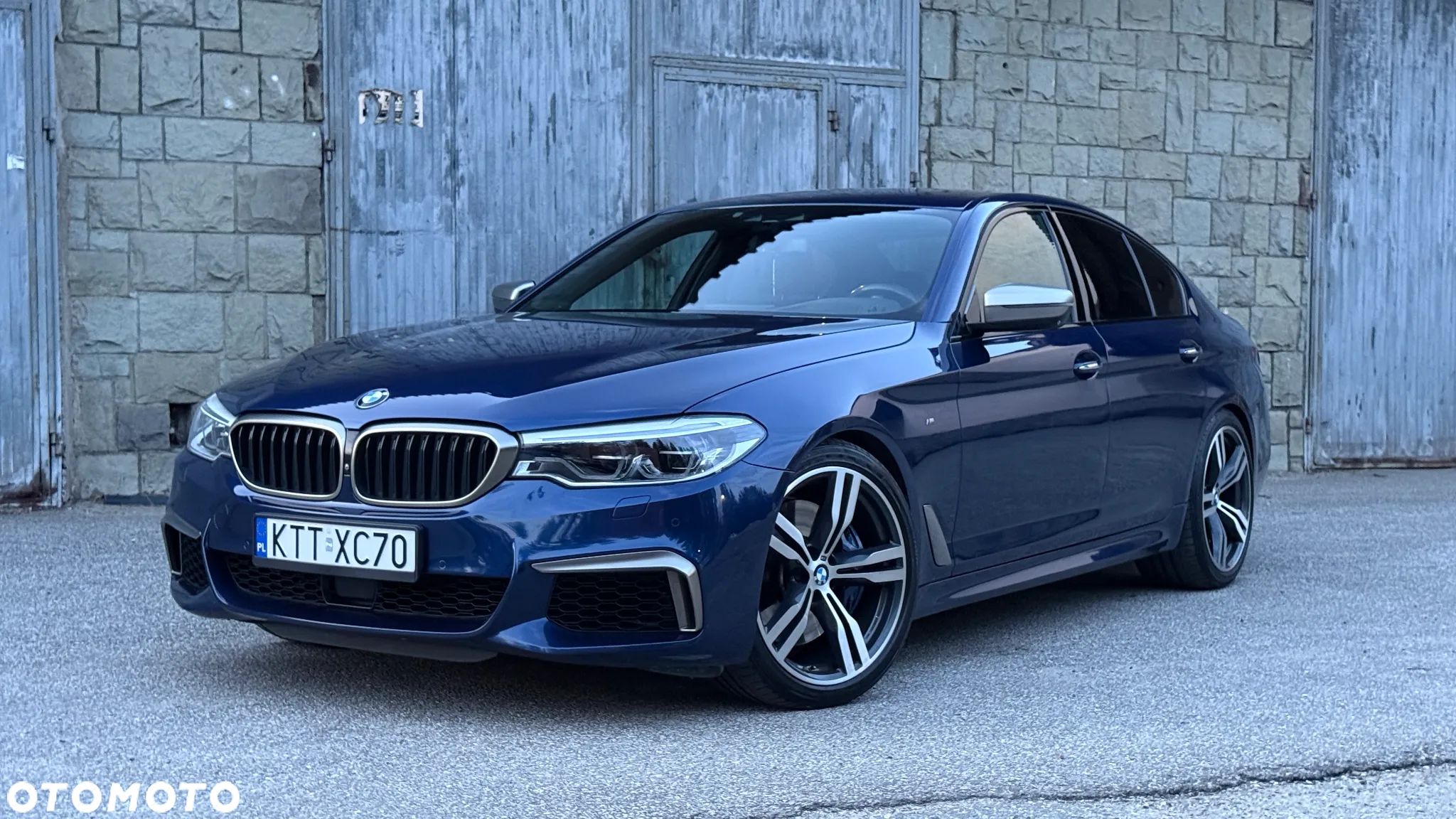 BMW Seria 5 M550i xDrive sport - 1