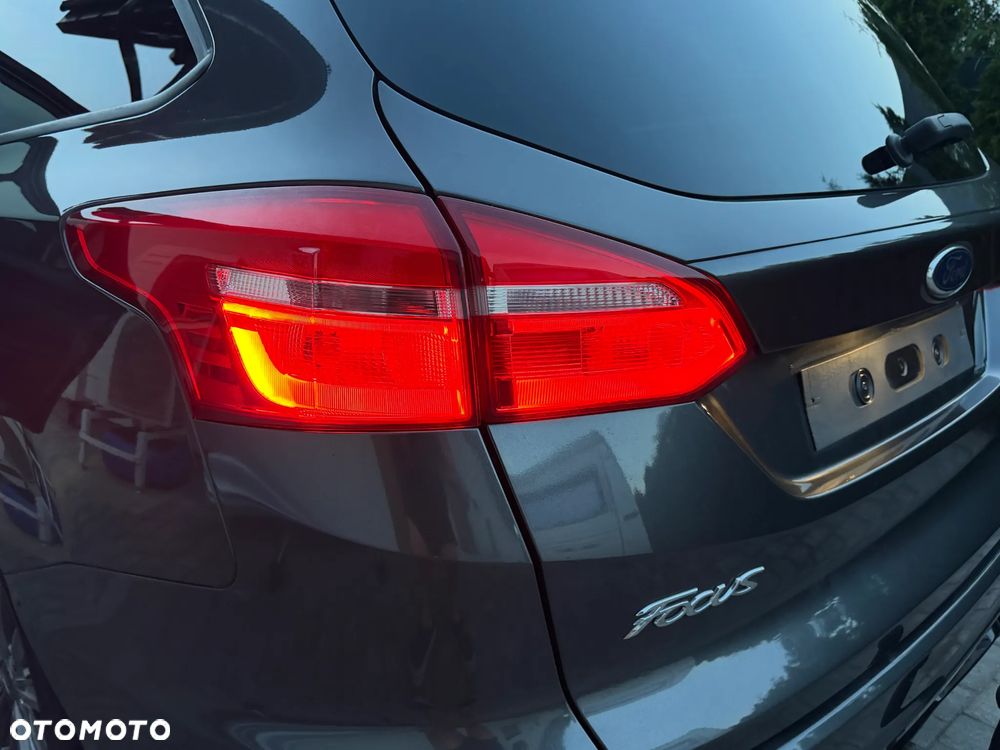 Ford Focus 1.5 EcoBoost ST-Line - 16