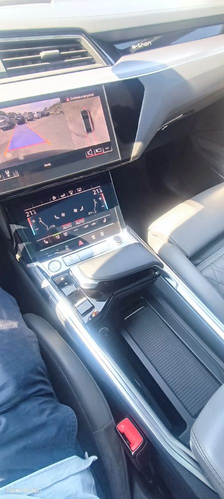 Audi e-tron 50 quattro S line - 9