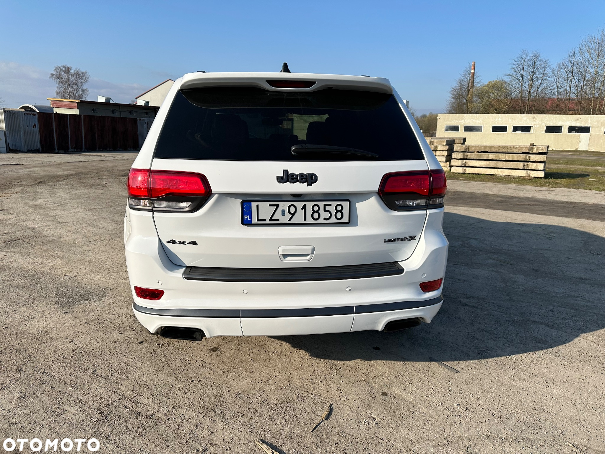Jeep Grand Cherokee - 4