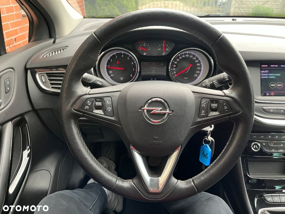 Opel Astra 1.2 T Ultimate S&S - 13