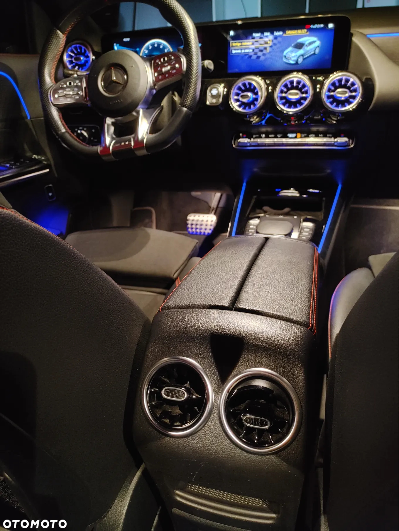 Mercedes-Benz GLA AMG 35 4-Matic - 29